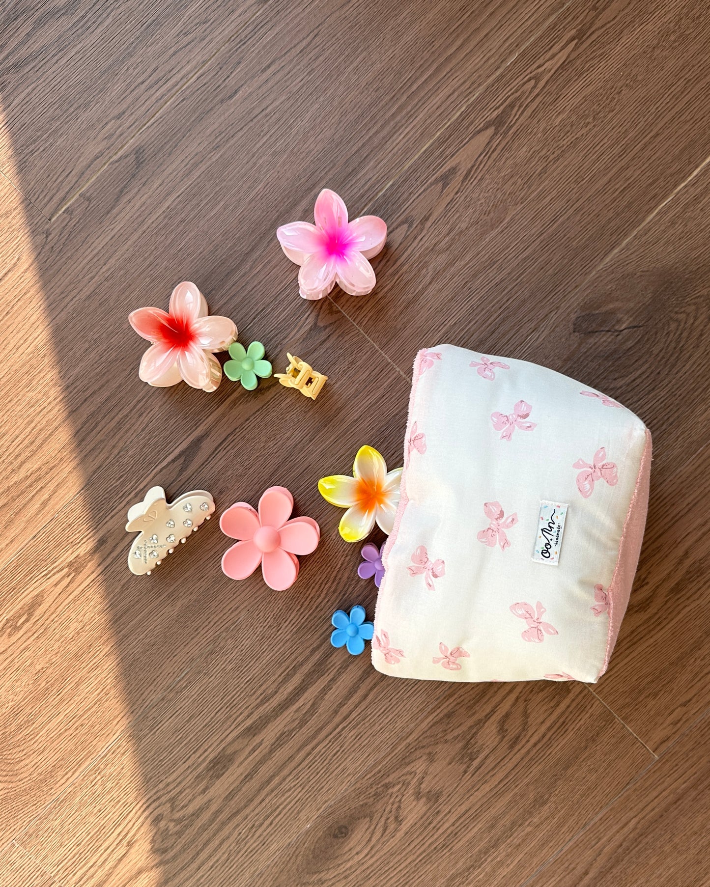 The Floral Bow